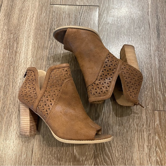 Report Booties - Picture 6 of 8